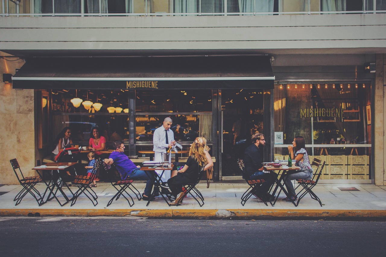 How Reputation Management Builds Customer Loyalty (Especially in a Crisis)